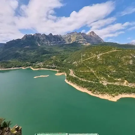 Mimosa 3 - Tucasaenlospirineos * Escarrilla