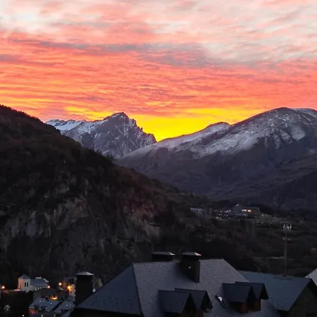 Mimosa 3 - Tucasaenlospirineos Apartment